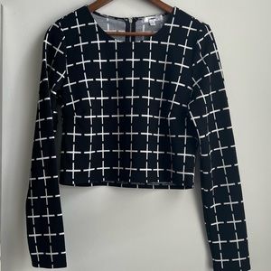 R+J Sz M Windowpane Long Sleeve Crop Top Black and White